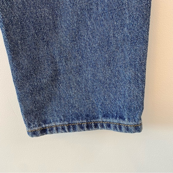 Zoo York Mom Distressed Jeans Size 5 - Picture 5 of 10